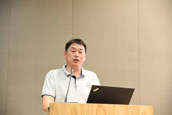 说明: //news.jiuyichigua.net/__local/8/A1/99/2A3950D39D3184A5E80291EDE37_077637D7_3938.jpg